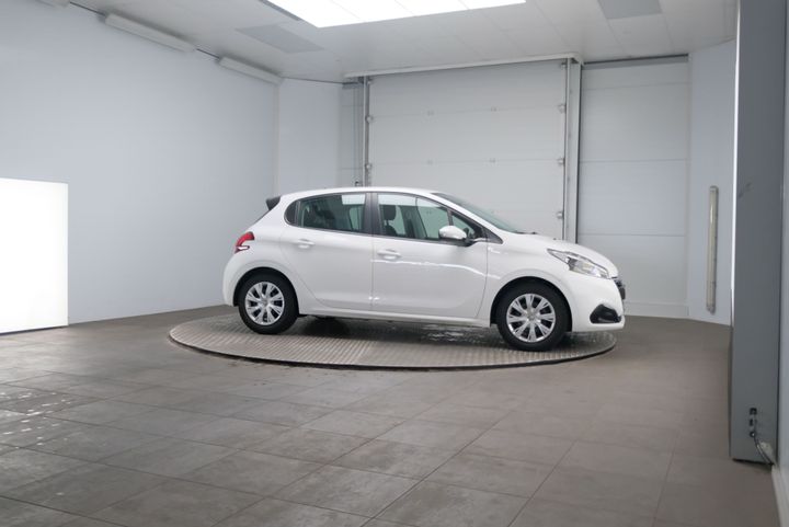 Photo 5 VIN: VF3CCHMZ6JT057950 - PEUGEOT 208 