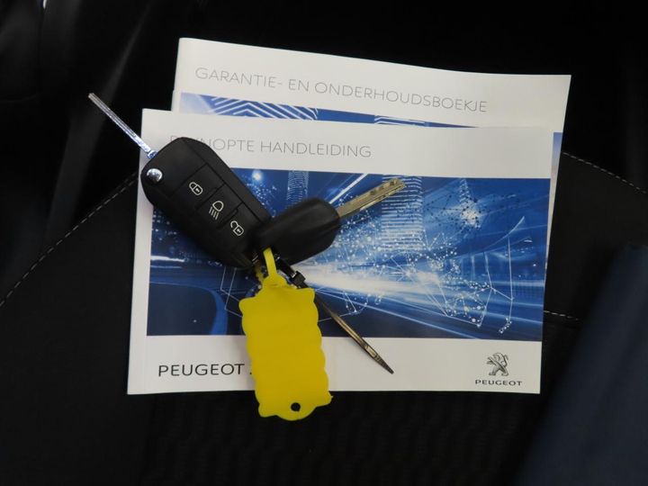 Photo 9 VIN: VF3CCHMZ6JT066791 - PEUGEOT 208 