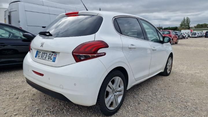 Photo 3 VIN: VF3CCHNPNJT093719 - PEUGEOT 208 HATCHBACK 