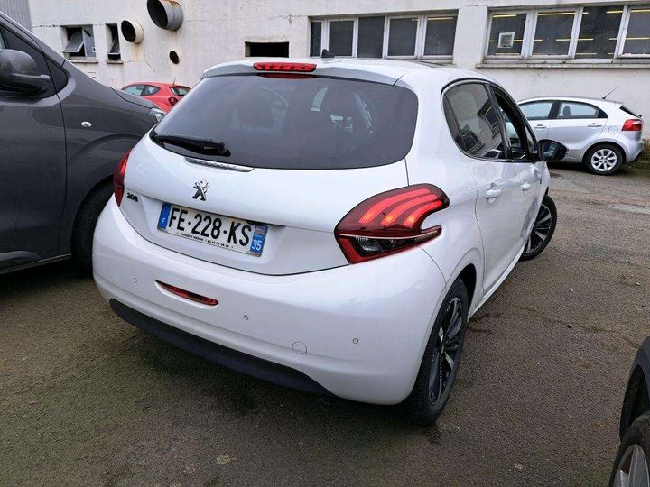 Photo 2 VIN: VF3CCHNPSKW018499 - PEUGEOT 208 