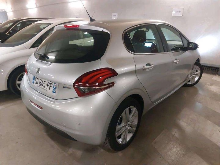 Photo 3 VIN: VF3CCHNZTHW134996 - PEUGEOT 208 