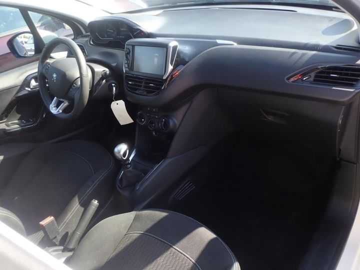 Photo 5 VIN: VF3CCYHYSJW155774 - PEUGEOT 208 