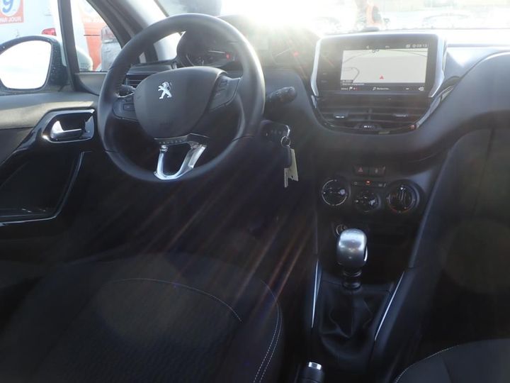 Photo 9 VIN: VF3CCYHYSJW157208 - PEUGEOT 208 