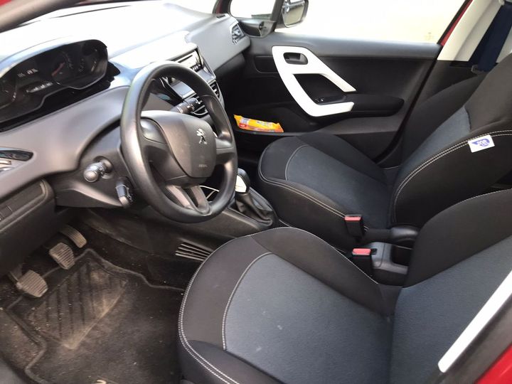 Photo 5 VIN: VF3CCZMZ0ET051366 - PEUGEOT 208 