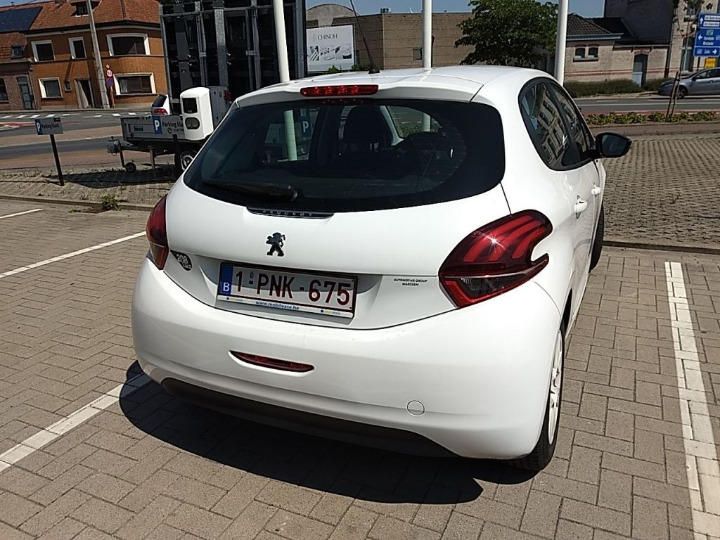 Photo 4 VIN: VF3CCZMZ6GT162187 - PEUGEOT 208 HATCHBACK 