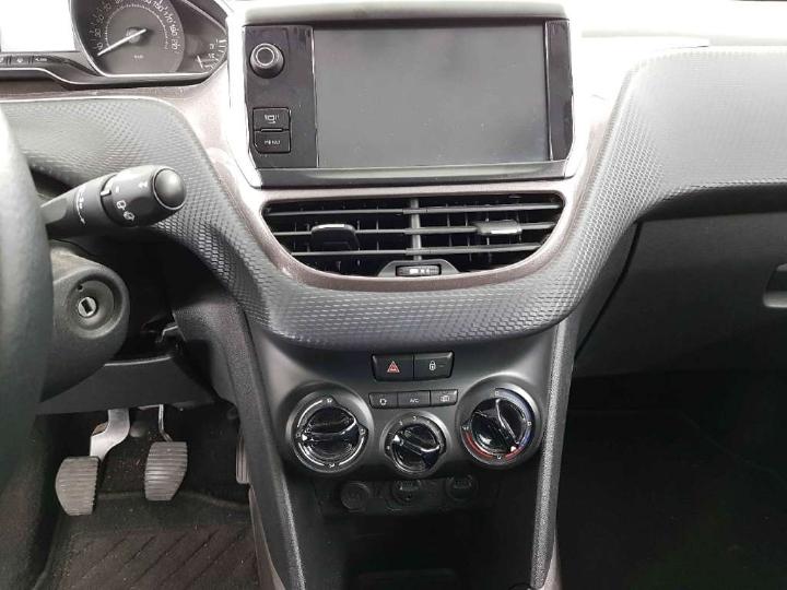 Photo 9 VIN: VF3CU9HP0DY061521 - PEUGEOT 2008 