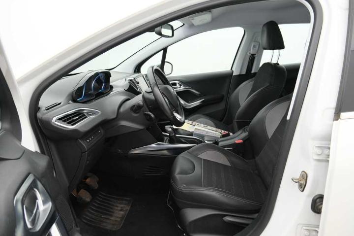 Photo 3 VIN: VF3CU9HP0DY083037 - PEUGEOT 2008 &#3913 