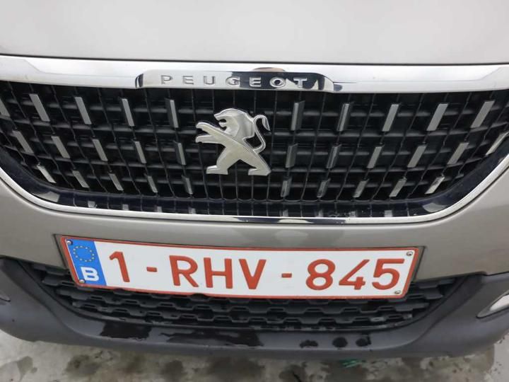 Photo 5 VIN: VF3CUBHW6GY192190 - PEUGEOT 2008 FL&#3916 