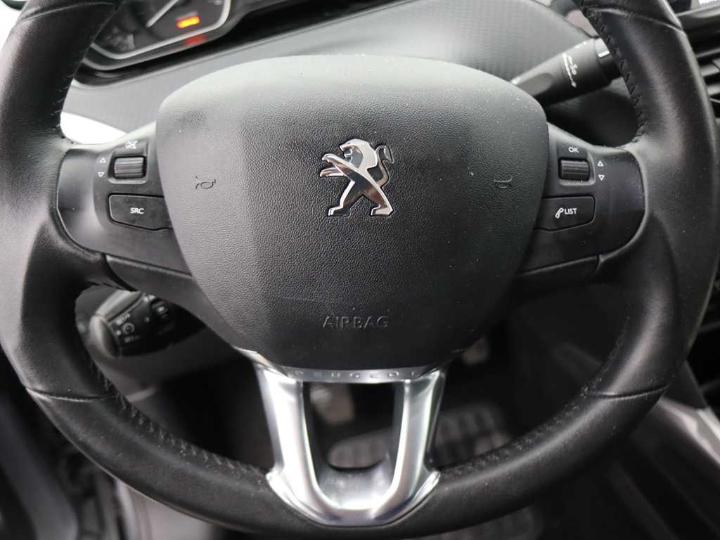 Photo 27 VIN: VF3CUBHW6HY021431 - PEUGEOT 2008 FL&#3916 