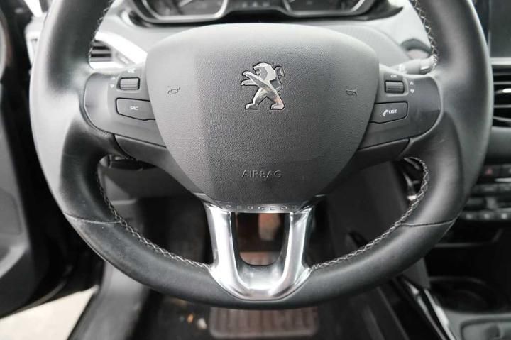 Photo 22 VIN: VF3CUBHXMJY064259 - PEUGEOT 2008 FL&#3916 