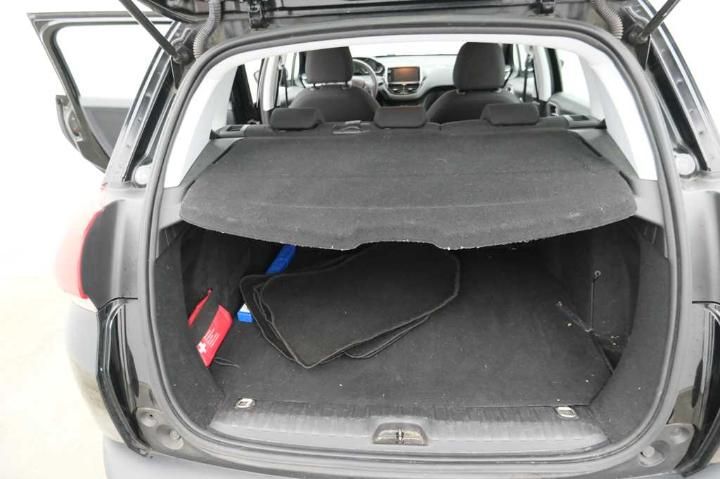 Photo 13 VIN: VF3CUBHY6GY030925 - PEUGEOT 2008 &#3913 