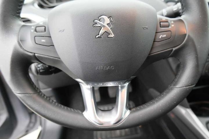 Photo 28 VIN: VF3CUBHY6HY115888 - PEUGEOT 2008 FL&#3916 