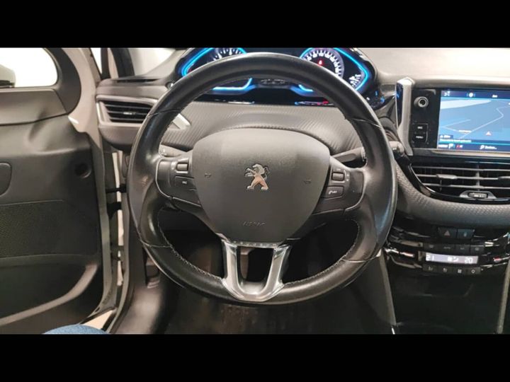 Photo 10 VIN: VF3CUBHY6JY040109 - PEUGEOT 2008 