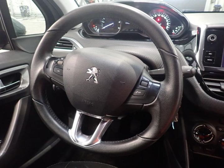 Photo 9 VIN: VF3CUBHYKGY127224 - PEUGEOT 2008 