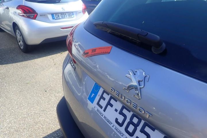 Photo 23 VIN: VF3CUBHYKGY128643 - PEUGEOT 2008 