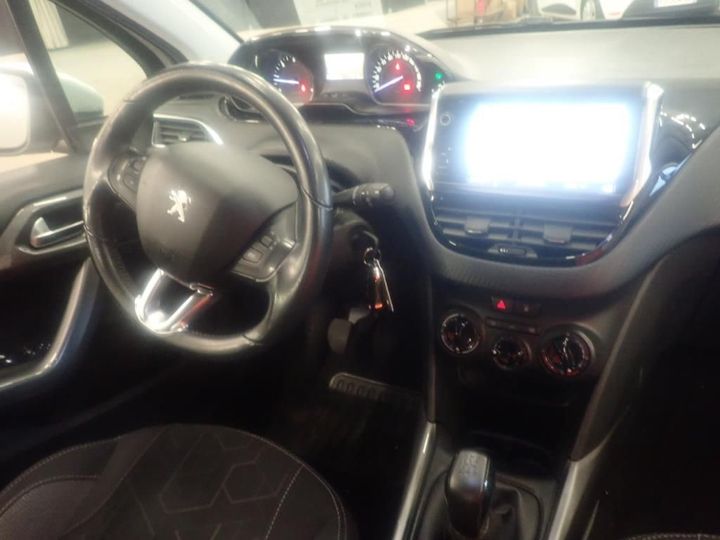 Photo 6 VIN: VF3CUBHYKHY103735 - PEUGEOT 2008 