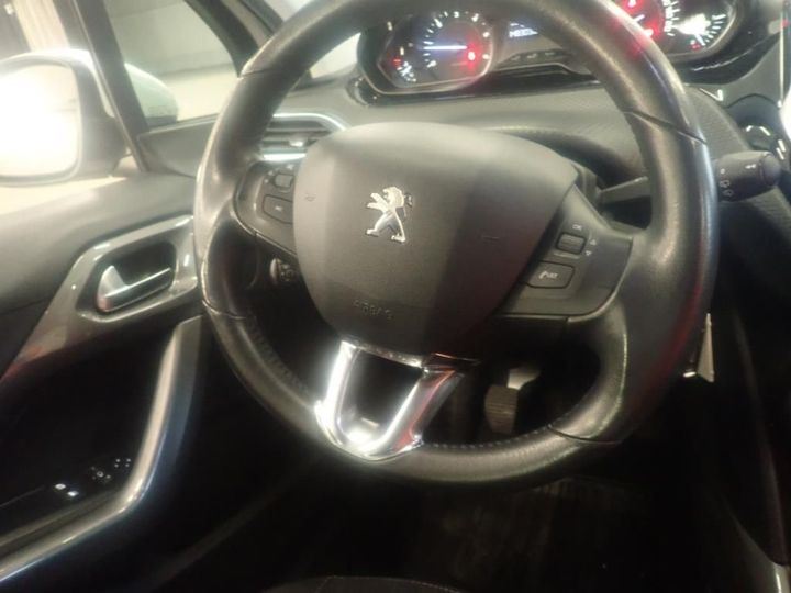 Photo 9 VIN: VF3CUBHYKHY103735 - PEUGEOT 2008 