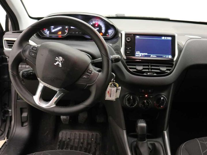 Photo 16 VIN: VF3CUHMRPJY139949 - PEUGEOT 2008 