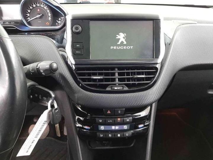 Photo 9 VIN: VF3CUHMZ6FY103500 - PEUGEOT 2008 