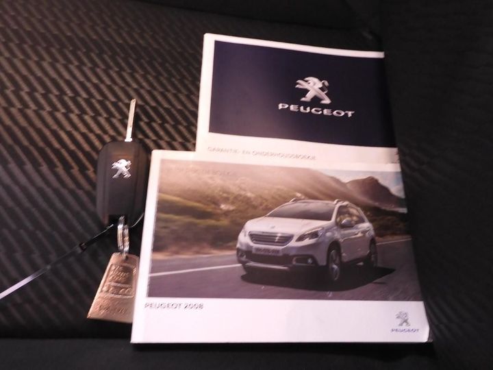 Photo 16 VIN: VF3CUHMZ6GY036373 - PEUGEOT 2008 