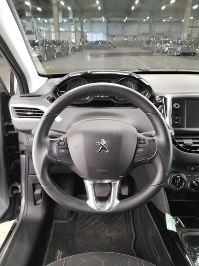 Photo 4 VIN: VF3CUHNPNKY111005 - PEUGEOT 2008 FL'16 