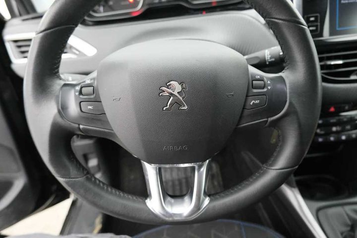 Photo 26 VIN: VF3CUYHYSJY138369 - PEUGEOT 2008 FL&#3916 