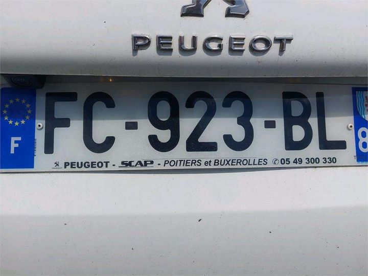 Photo 5 VIN: VF3CUYHYSJY196604 - PEUGEOT 2008 