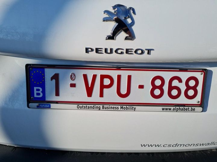 Photo 6 VIN: VF3CUYHYSJY215264 - PEUGEOT 2008 