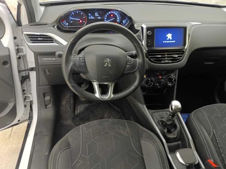 Photo 14 VIN: VF3CUYHYSJY215265 - PEUGEOT 2008 