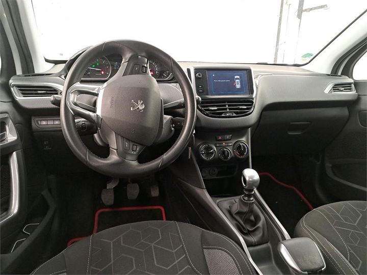 Photo 3 VIN: VF3CUYHYSJY227819 - PEUGEOT 2008 