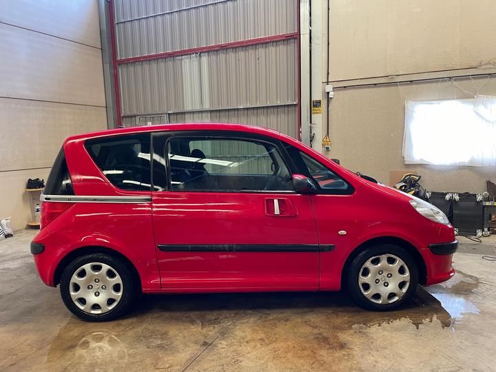 Photo 5 VIN: VF3KM8HZB20037526 - PEUGEOT 1007 CITY CAR 