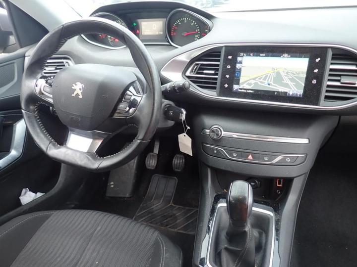 Photo 6 VIN: VF3LB9HPAES066740 - PEUGEOT 308 5P 