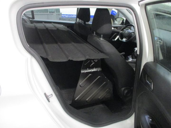 Photo 6 VIN: VF3LB9HPAES271719 - PEUGEOT 308 5P AFFAIRE (2 SEATS) 