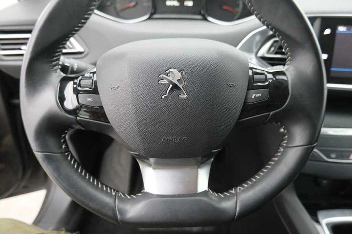 Photo 23 VIN: VF3LBBHXWHS270831 - PEUGEOT 308 FL&#3917 