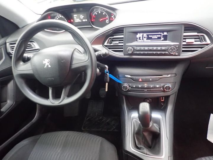 Photo 6 VIN: VF3LBBHYBFS284367 - PEUGEOT 308 5P AFFAIRE (2 SEATS) 