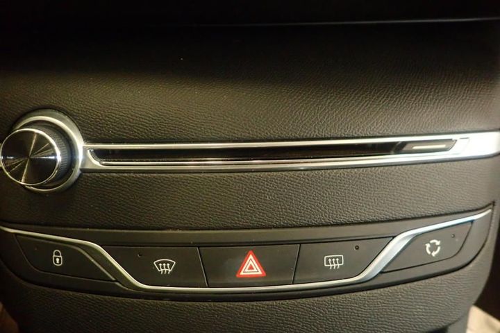 Photo 28 VIN: VF3LBBHYBGS185381 - PEUGEOT 308 5P AFFAIRE (2 SEATS) 