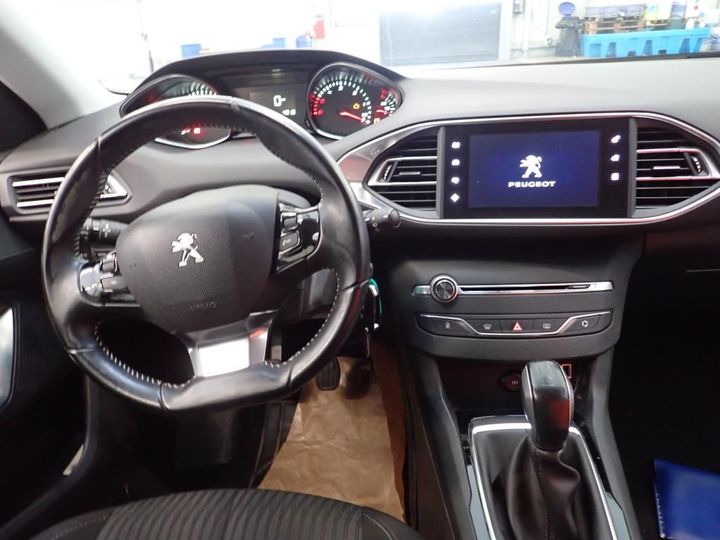 Photo 20 VIN: VF3LBBHYBGS276890 - PEUGEOT 308 5P AFFAIRE (2 SEATS) 