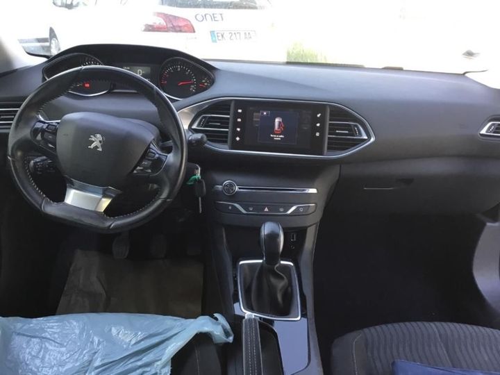 Photo 6 VIN: VF3LBBHYBGS276890 - PEUGEOT 308 5P AFFAIRE (2 SEATS) 