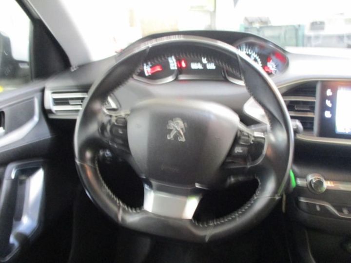 Photo 11 VIN: VF3LBBHYBHS364497 - PEUGEOT 308 5P AFFAIRE (2 SEATS) 