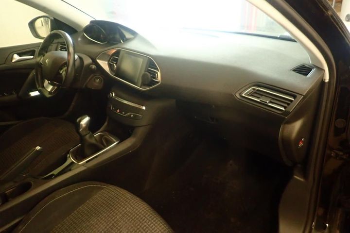 Photo 9 VIN: VF3LBBHYBHS371966 - PEUGEOT 308 5P AFFAIRE (2 SEATS) 