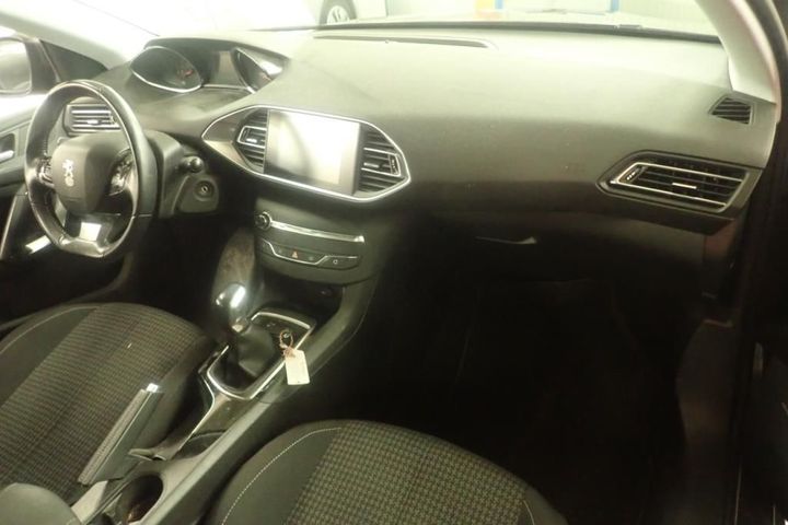 Photo 5 VIN: VF3LBBHYBJS042328 - PEUGEOT 308 5P AFFAIRE (2 SEATS) 