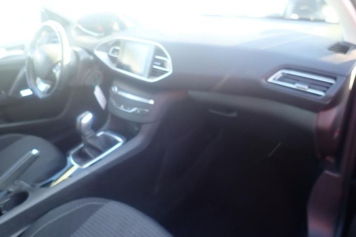 Photo 5 VIN: VF3LBBHYBJS042336 - PEUGEOT 308 5P AFFAIRE (2 SEATS) 