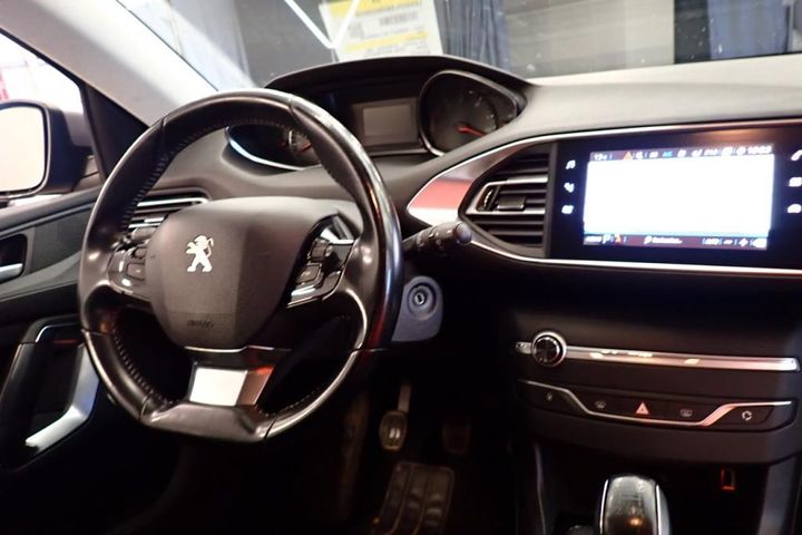 Photo 8 VIN: VF3LBBHYBJS173889 - PEUGEOT 308 5P AFFAIRE (2 SEATS) 