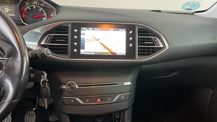 Photo 13 VIN: VF3LBBHZ3FS143739 - PEUGEOT 308 