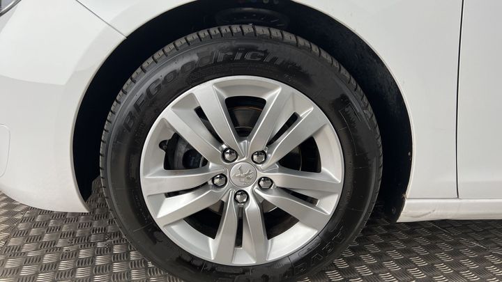 Photo 18 VIN: VF3LBBHZ3FS143739 - PEUGEOT 308 