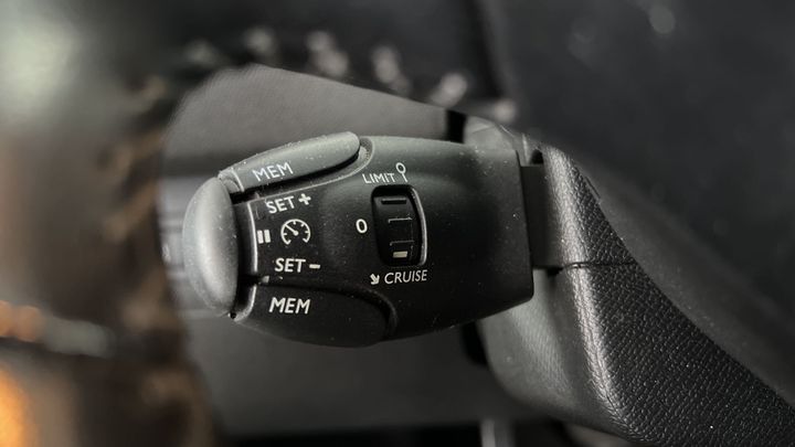 Photo 6 VIN: VF3LBBHZ3FS143739 - PEUGEOT 308 