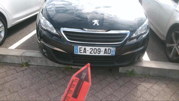 Photo 22 VIN: VF3LBBHZHFS345862 - PEUGEOT 308 5P 