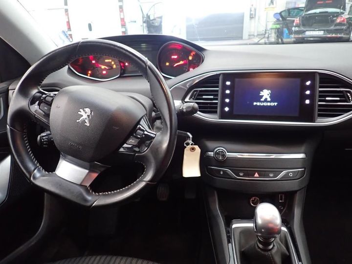 Photo 5 VIN: VF3LBBHZHGS135539 - PEUGEOT 308 5P 