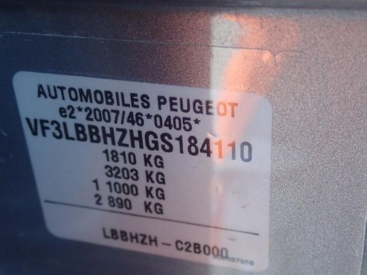 Photo 14 VIN: VF3LBBHZHGS184110 - PEUGEOT 308 5P 