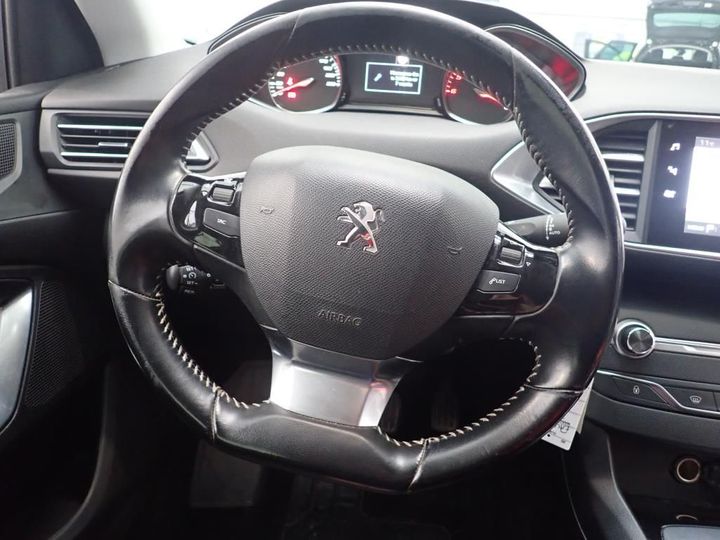 Photo 10 VIN: VF3LBBHZHJS050842 - PEUGEOT 308 5P 